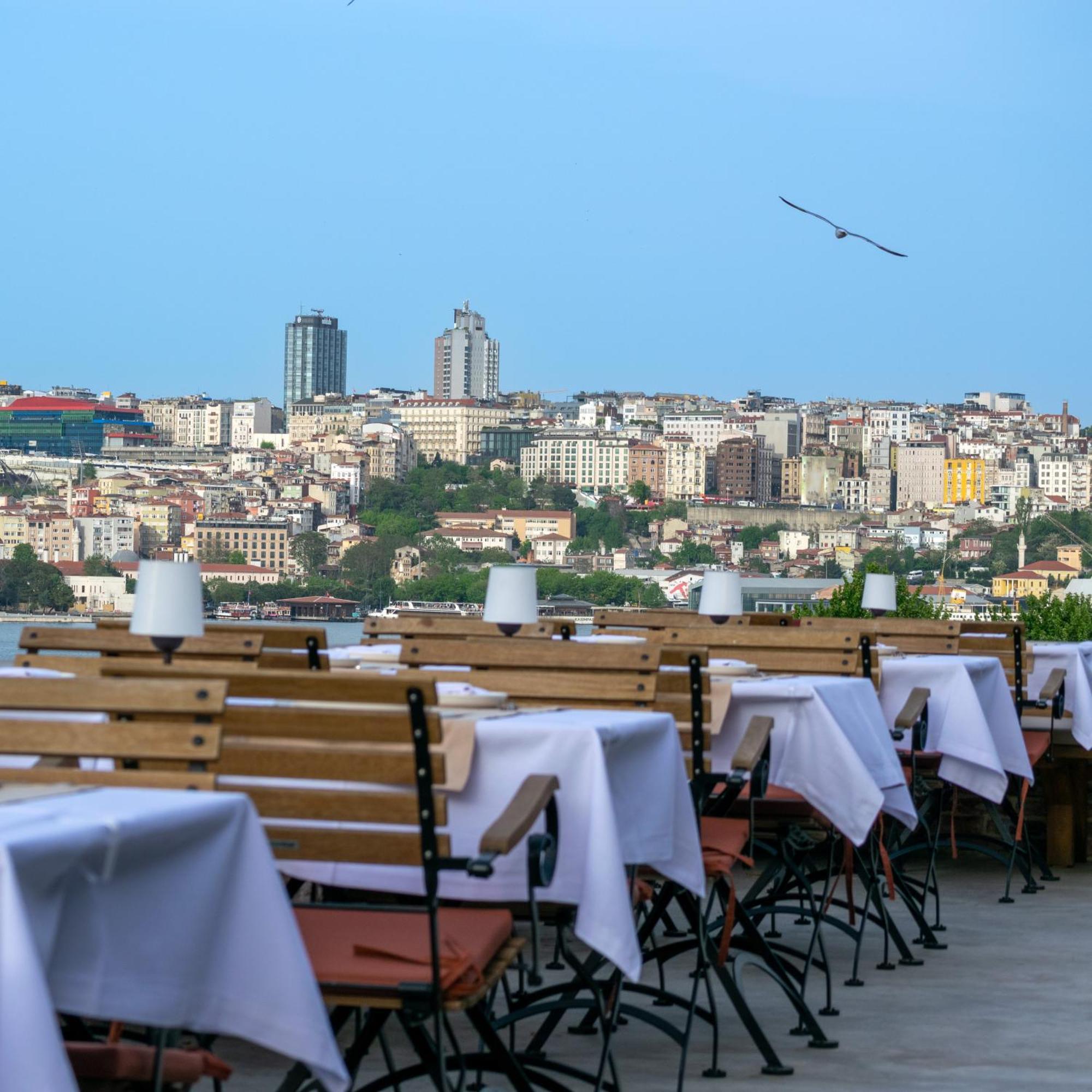 Istanbul Old City Colorful Houses Balat Petrion Hotel Exteriér fotografie